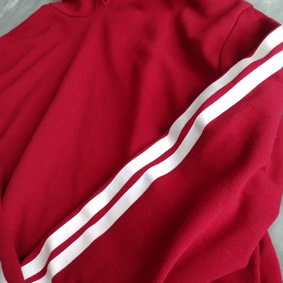 | Red White Striped Crop Sweater | 004 | - Picture 2 of 7